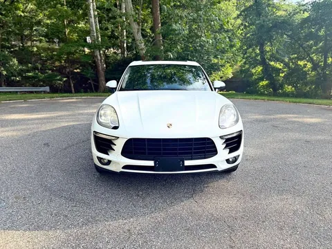 2017 Porsche Macan