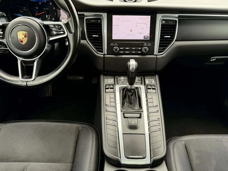 2017 Porsche Macan - Image 6 of 15