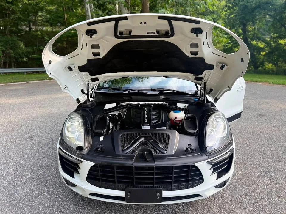 2017 Porsche Macan - Image 12 of 15