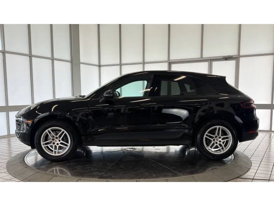 2017 Porsche Macan - Image 4 of 20