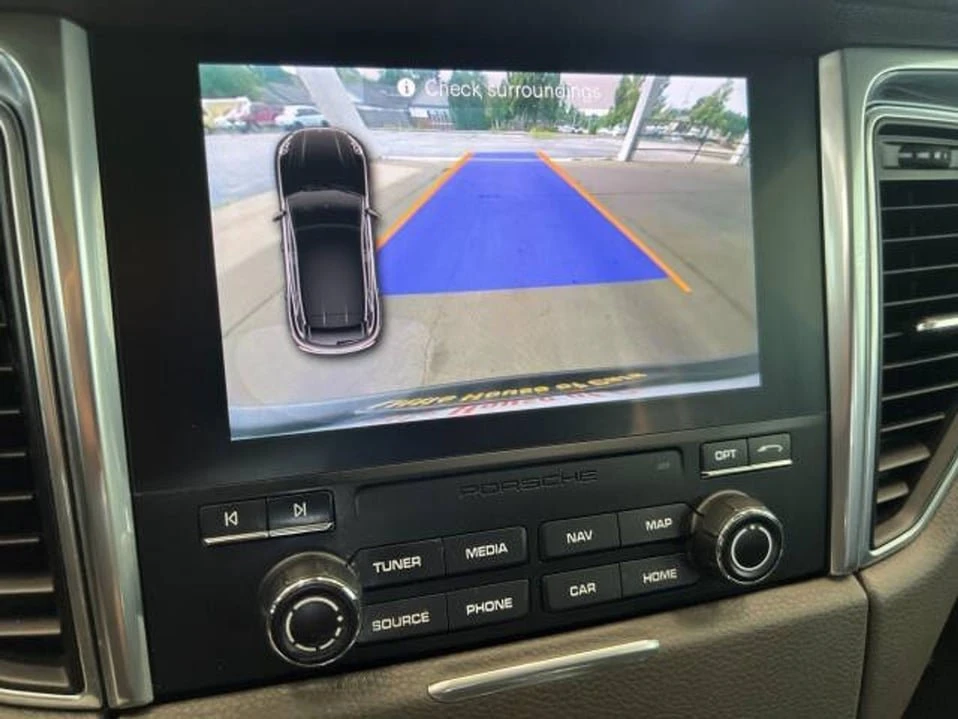 2017 Porsche Macan - Image 20 of 20