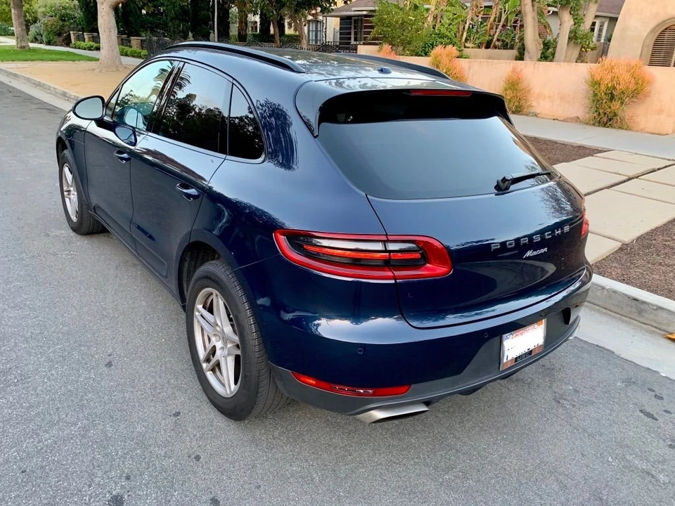 2017 Porsche Macan - Image 3 of 10