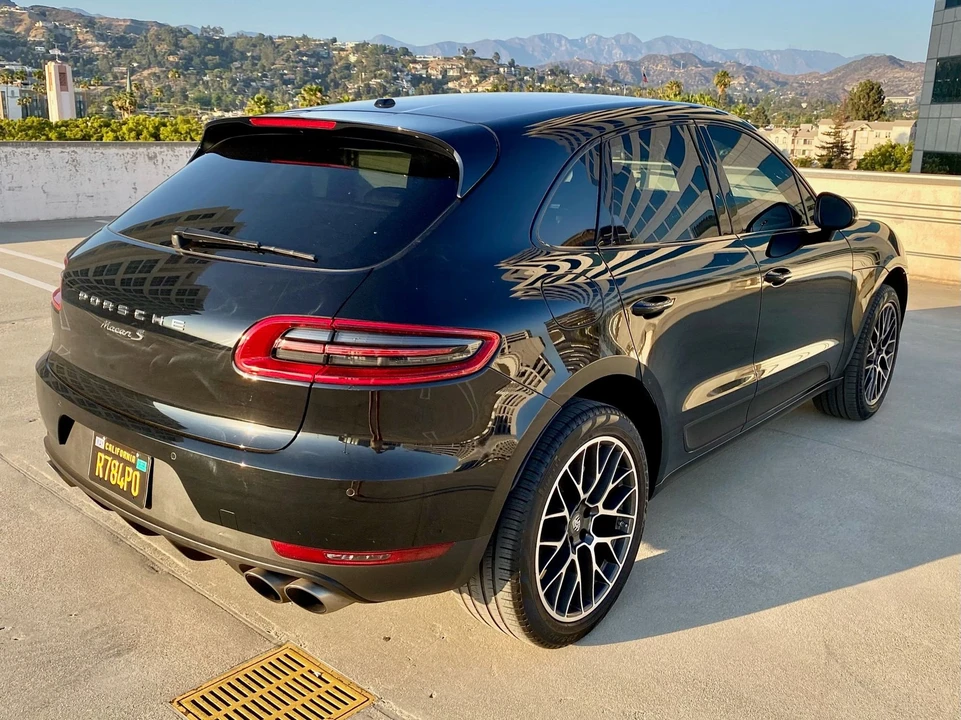 2017 Porsche Macan S - Image 7 of 14