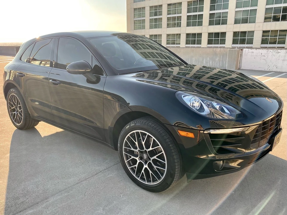 2017 Porsche Macan S - Image 9 of 14