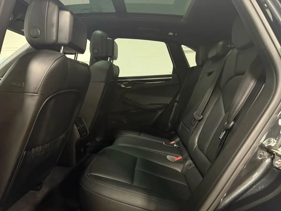 2017 Porsche Macan S - Image 11 of 16