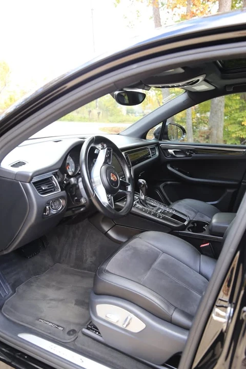 2017 Porsche Macan S - Image 4 of 17