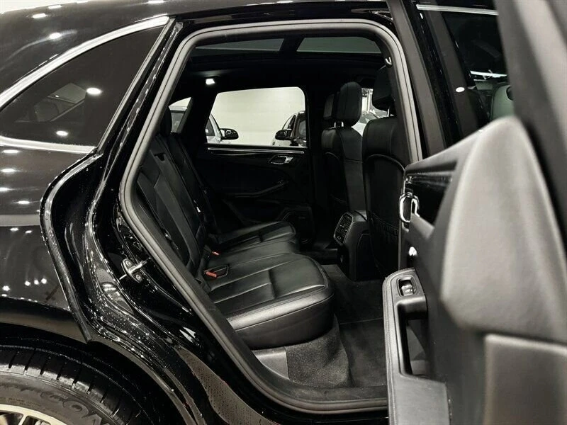 2017 Porsche Macan S - Image 10 of 12