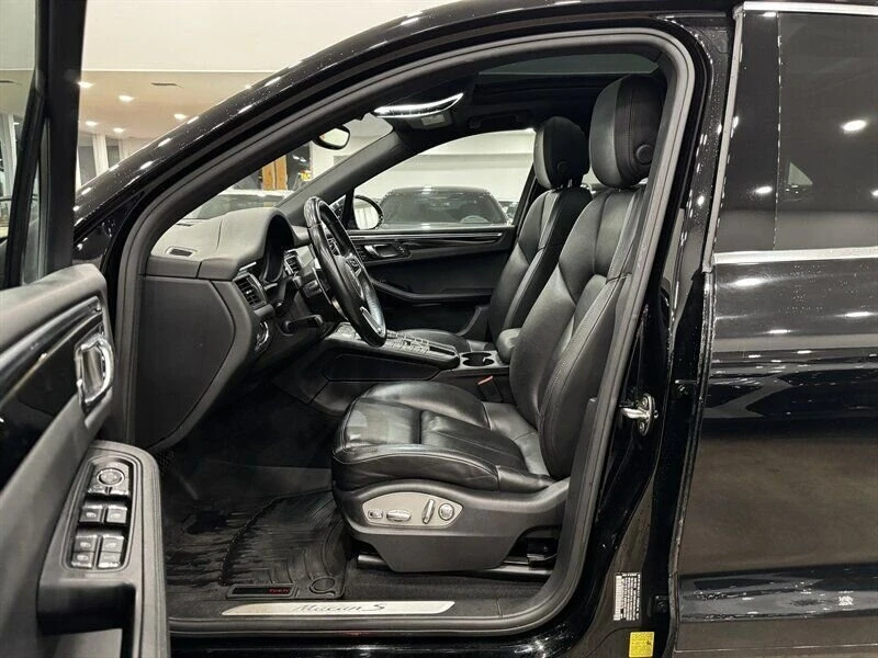 2017 Porsche Macan S - Image 7 of 12
