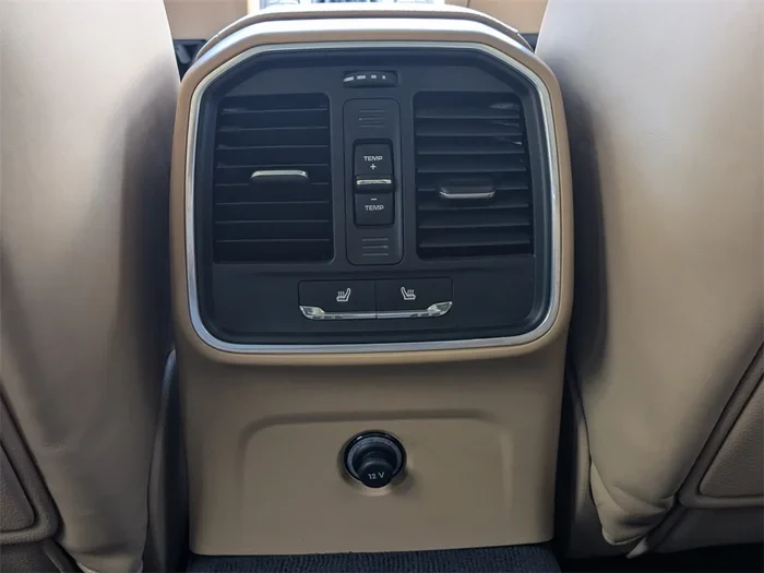 2017 Porsche Macan S - Image 11 of 12
