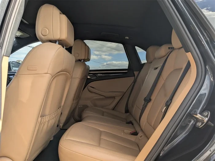 2017 Porsche Macan S - Image 5 of 12