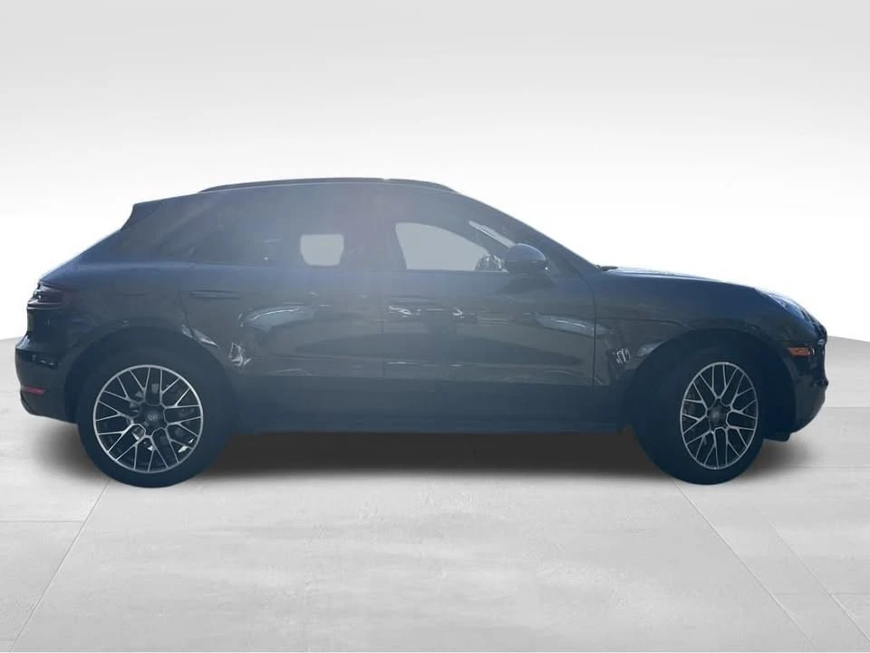 2017 Porsche Macan S - Image 4 of 8