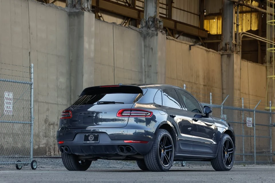 2017 Porsche Macan S - Image 5 of 14