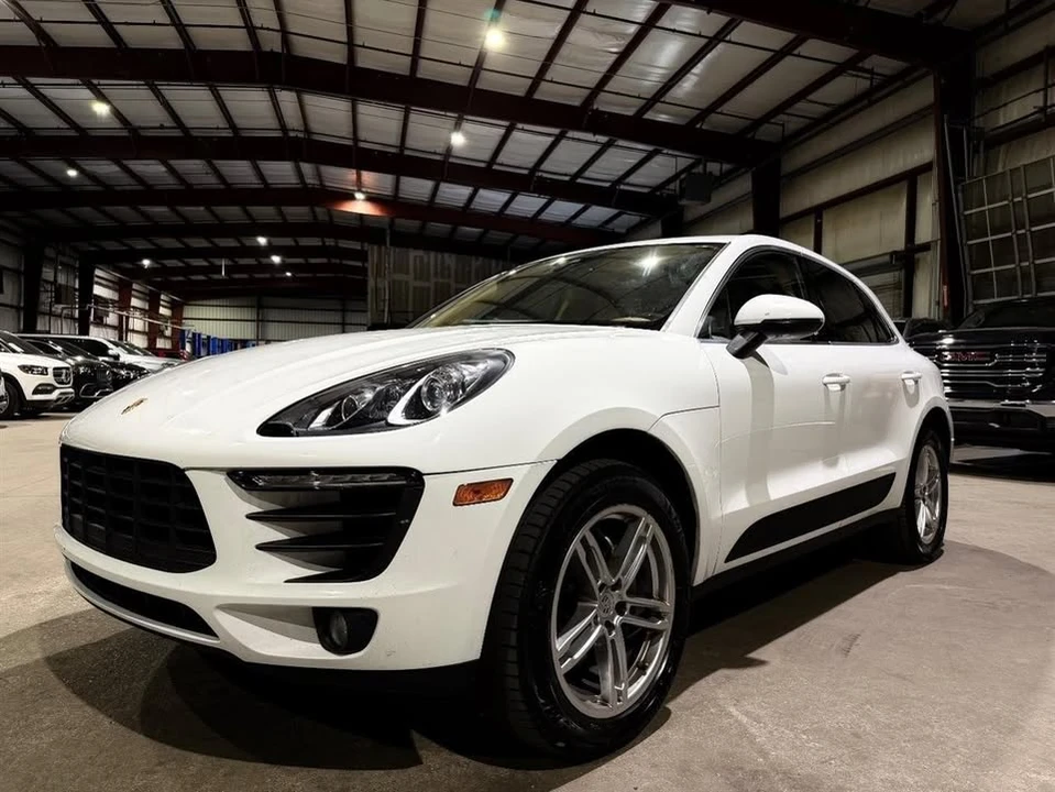 2017 Porsche Macan S - Image 9 of 20
