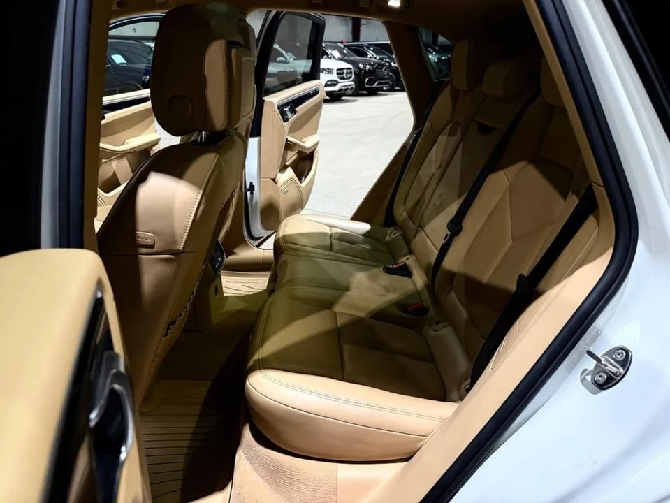 2017 Porsche Macan S - Image 17 of 20