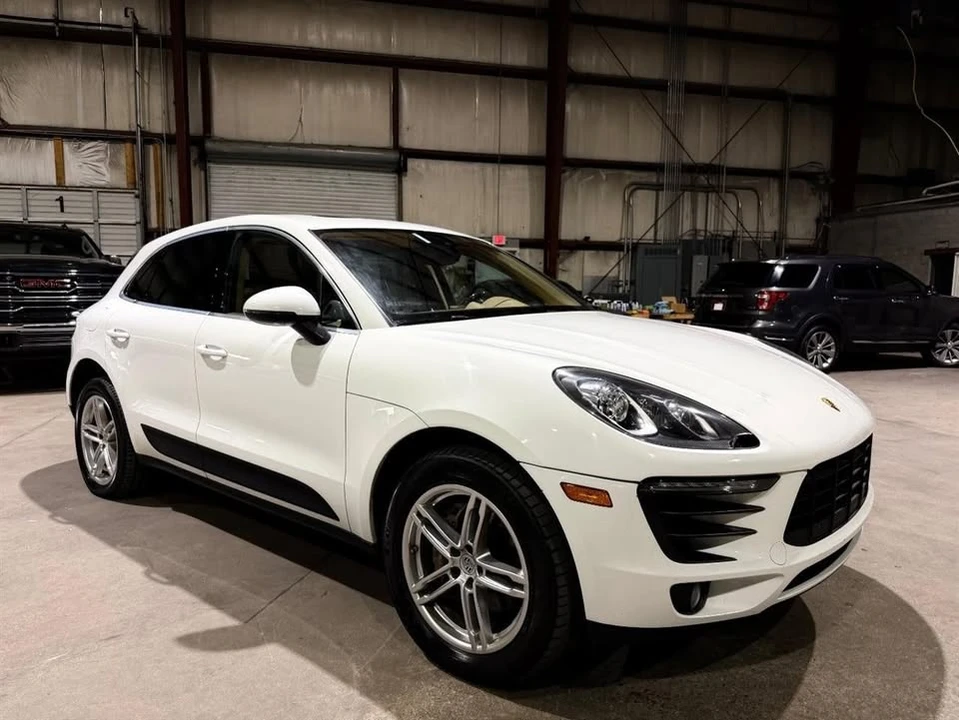 2017 Porsche Macan S - Image 2 of 20