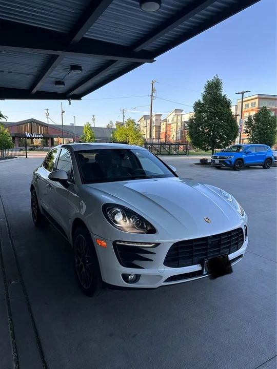 2017 Porsche Macan S - Image 3 of 8