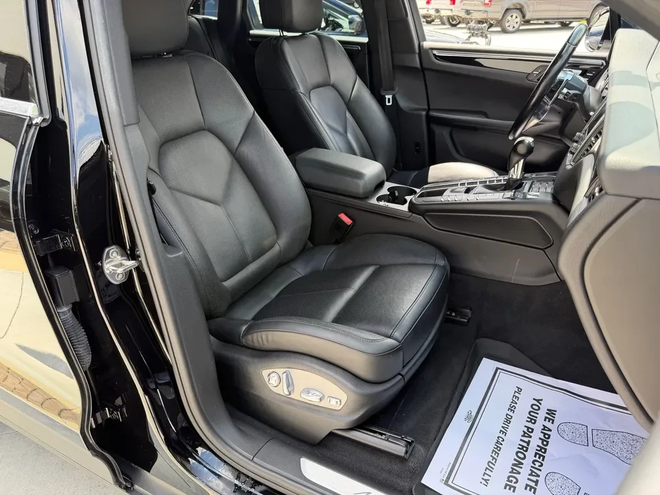 2017 Porsche Macan S - Image 14 of 21