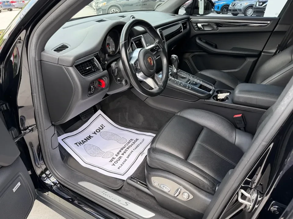 2017 Porsche Macan S - Image 10 of 21
