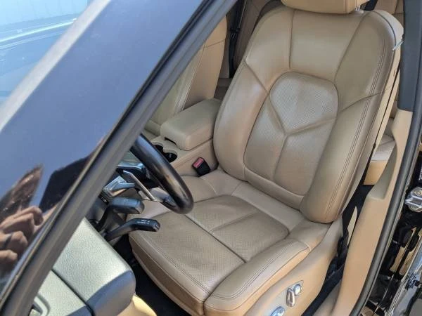 2017 Porsche Macan S - Image 10 of 21