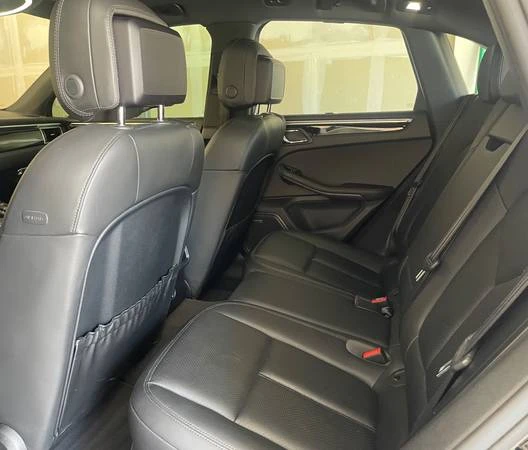 2017 Porsche Macan S - Image 15 of 19