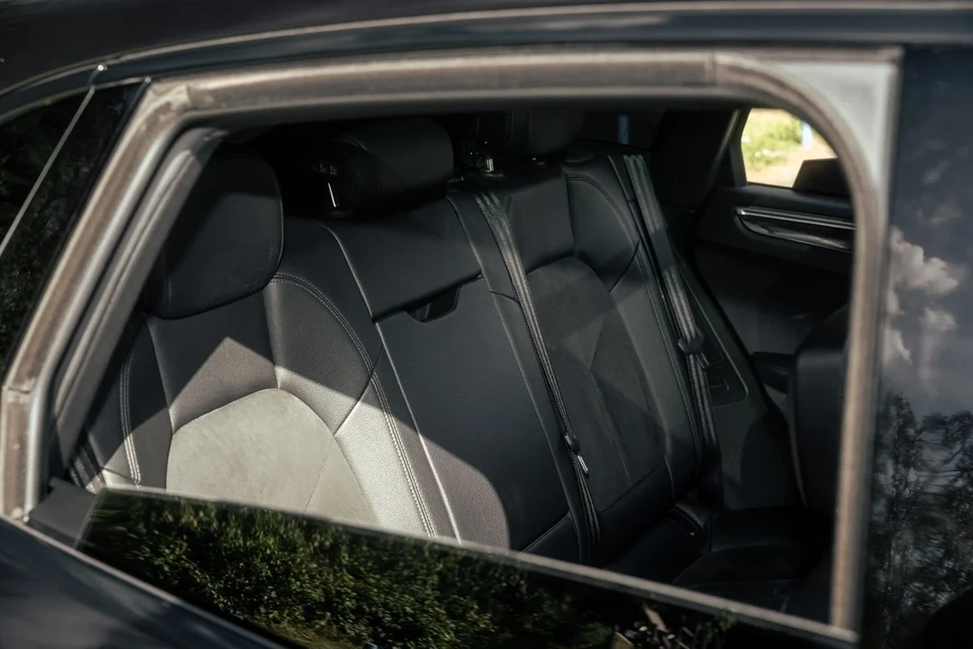 2017 Porsche Macan S - Image 11 of 31