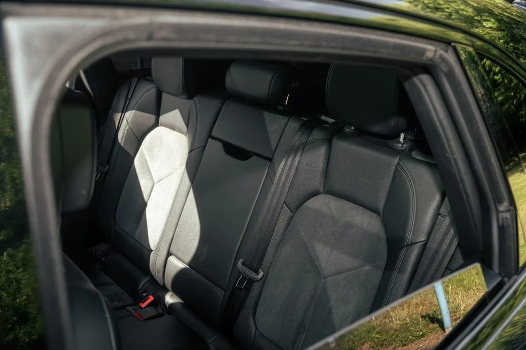 2017 Porsche Macan S - Image 13 of 31