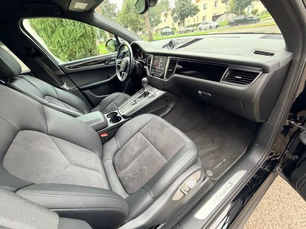 2017 Porsche Macan S - Image 16 of 21