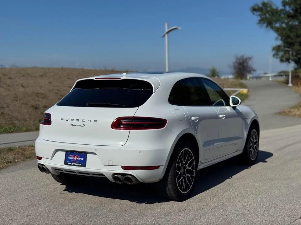 2017 Porsche Macan S - Image 8 of 20