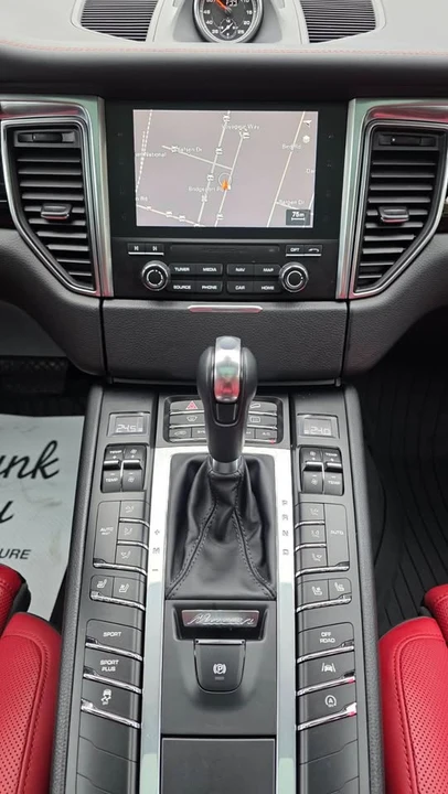2017 Porsche Macan S - Image 13 of 20
