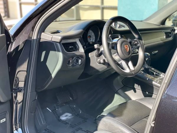 2017 Porsche Macan S - Image 5 of 12