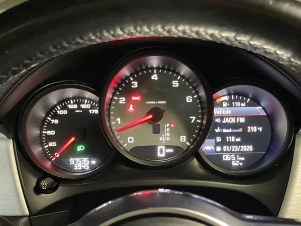 2017 Porsche Macan S - Image 7 of 12