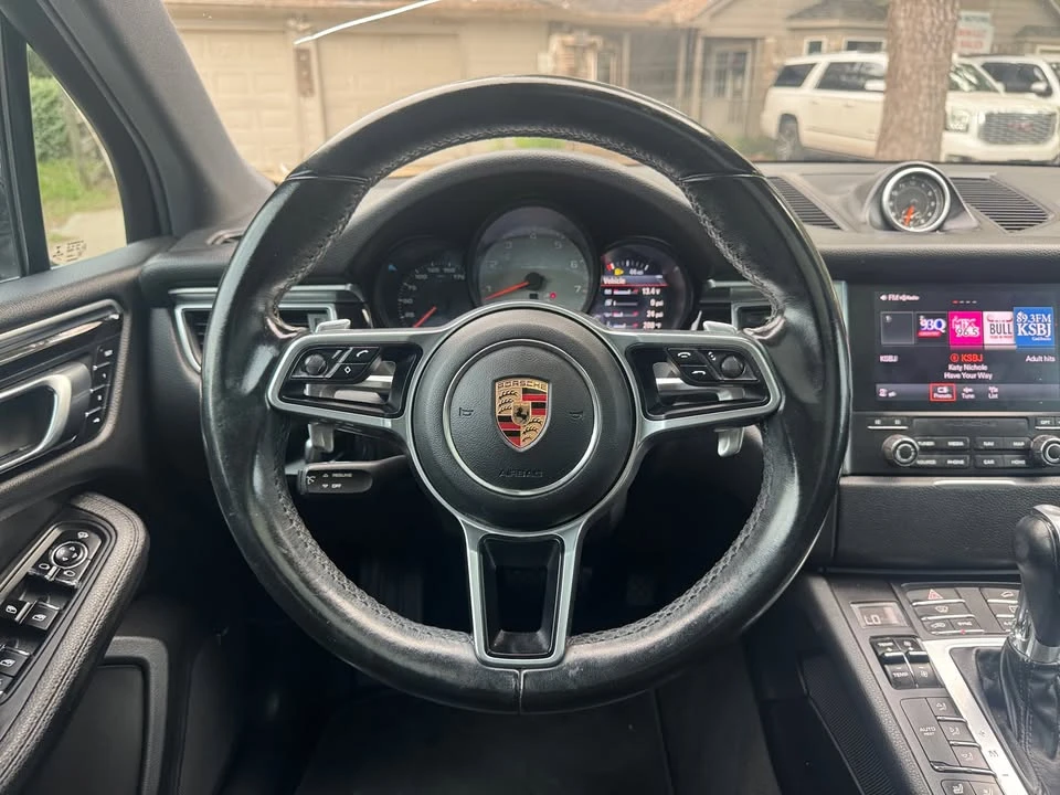 2017 Porsche Macan S - Image 11 of 20