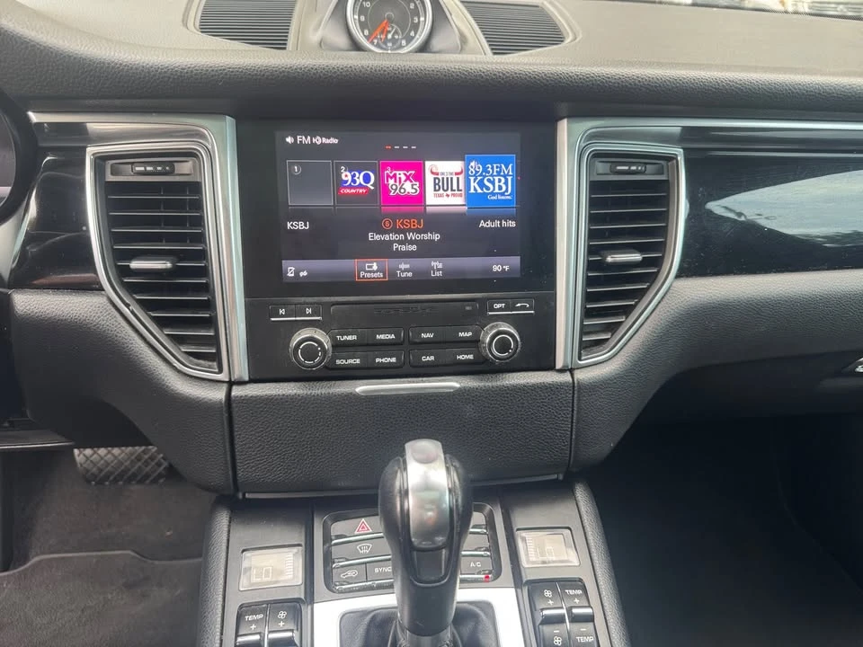 2017 Porsche Macan S - Image 18 of 20