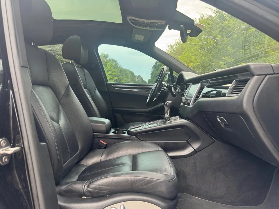 2017 Porsche Macan S - Image 15 of 20
