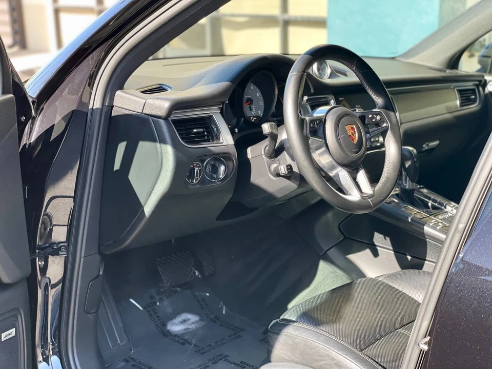 2017 Porsche Macan S - Image 5 of 12