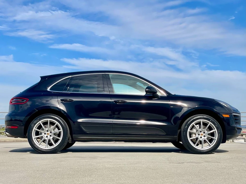 2017 Porsche Macan S - Image 5 of 24