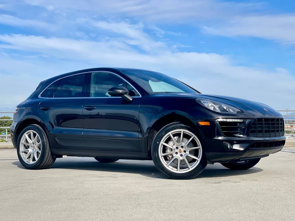 2017 Porsche Macan S - Image 6 of 24