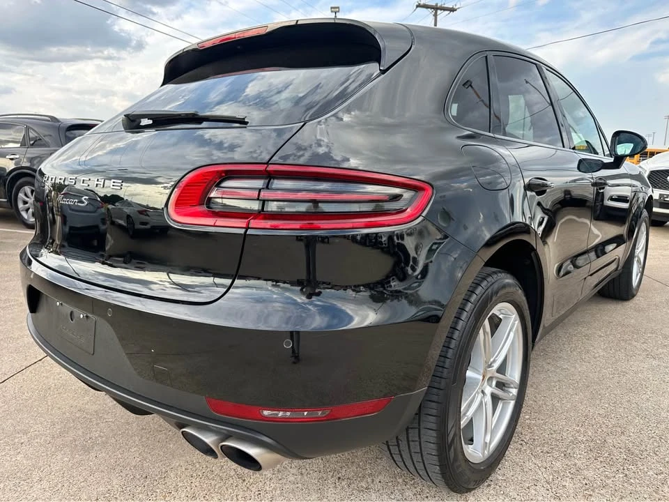 2017 Porsche Macan S - Image 10 of 17