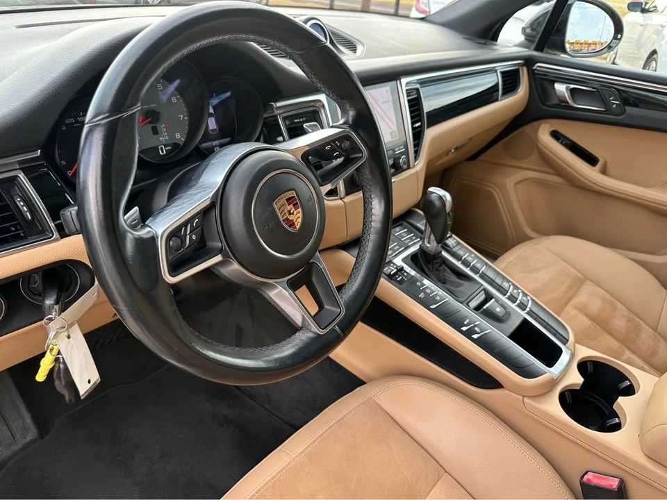 2017 Porsche Macan S - Image 14 of 17