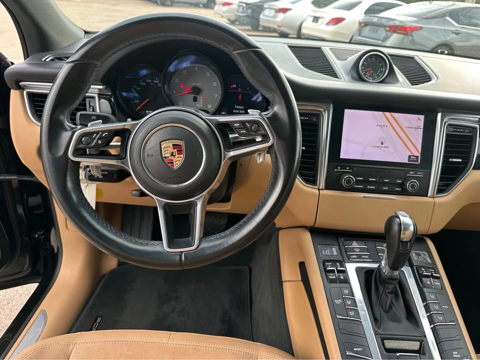 2017 Porsche Macan S - Image 13 of 17