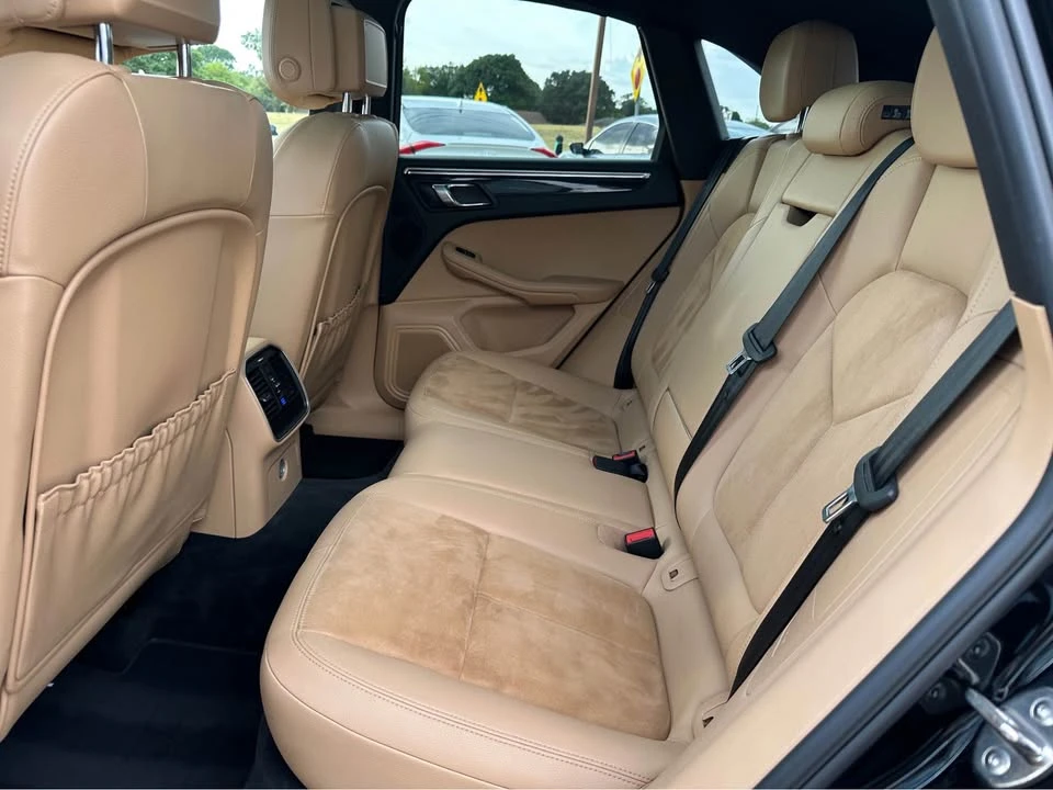 2017 Porsche Macan S - Image 16 of 17