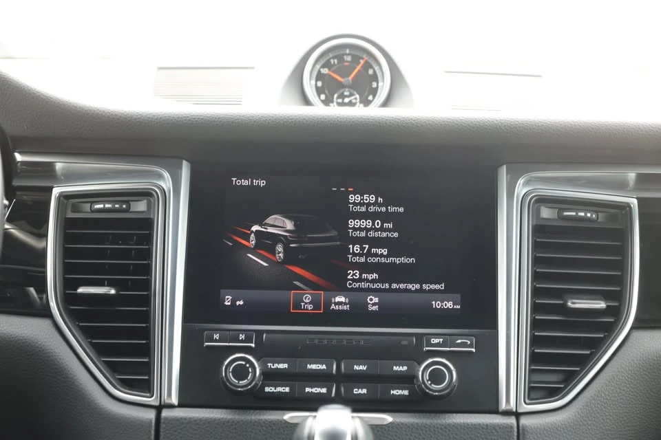 2017 Porsche Macan S - Image 19 of 19