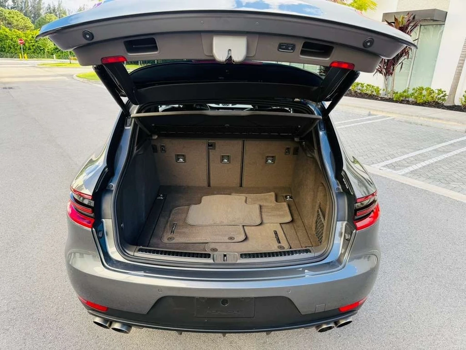 2017 Porsche Macan S - Image 11 of 29