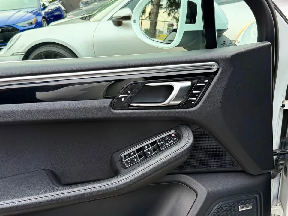 2017 Porsche Macan S - Image 8 of 20