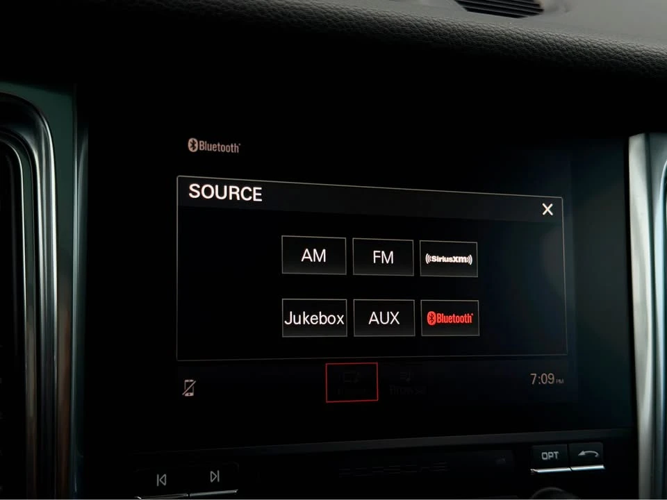 2017 Porsche Macan S - Image 16 of 20