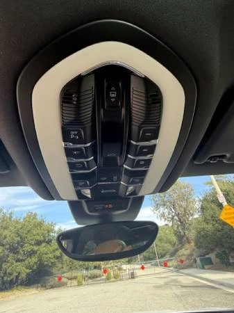 2017 Porsche Macan S - Image 16 of 18