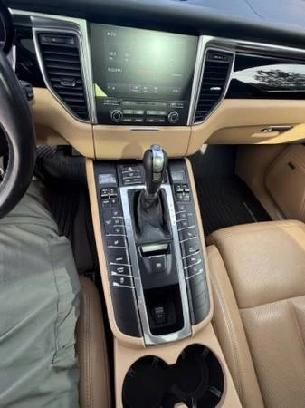 2017 Porsche Macan S - Image 15 of 18