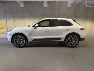 2017 Porsche Macan S - Image 2 of 4