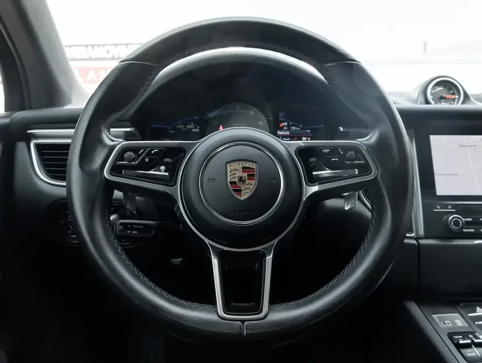 2017 Porsche Macan S - Image 9 of 20
