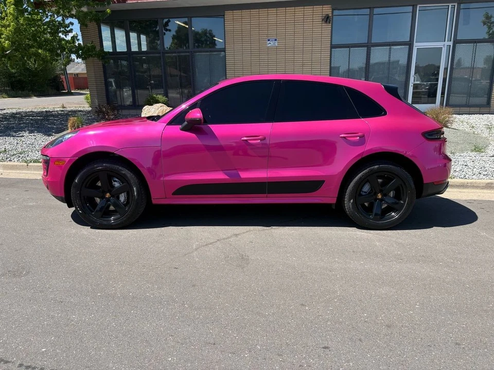 2017 Porsche Macan S - Image 2 of 31